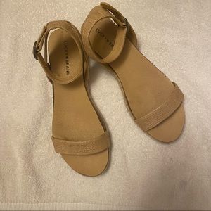 Lucky Brand Tan Sandals Size 11